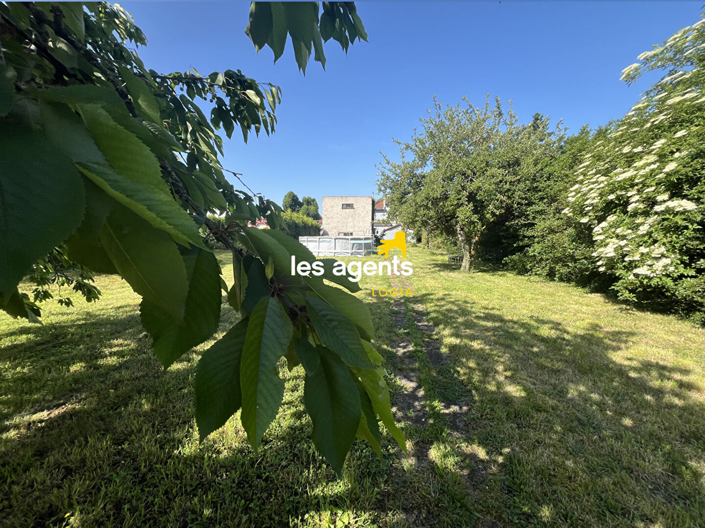 Maison Briey 7 pièce(s) 210 m2