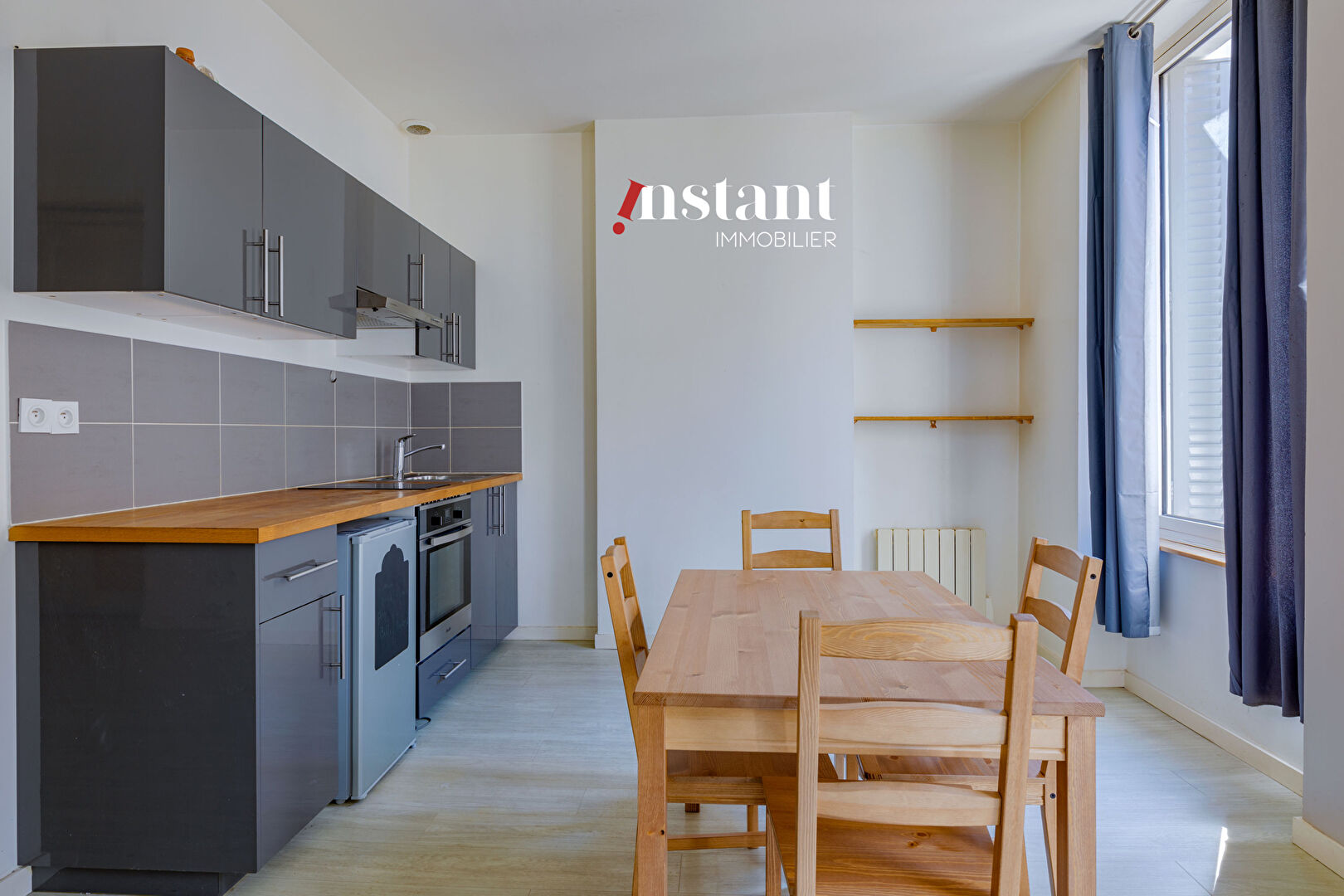 Photo Métro Valmy T2 image 2/6