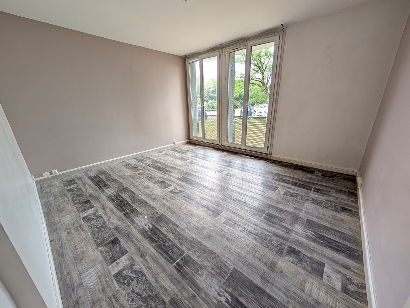 Photo T4 - Saint-Priest Centre image 1/6