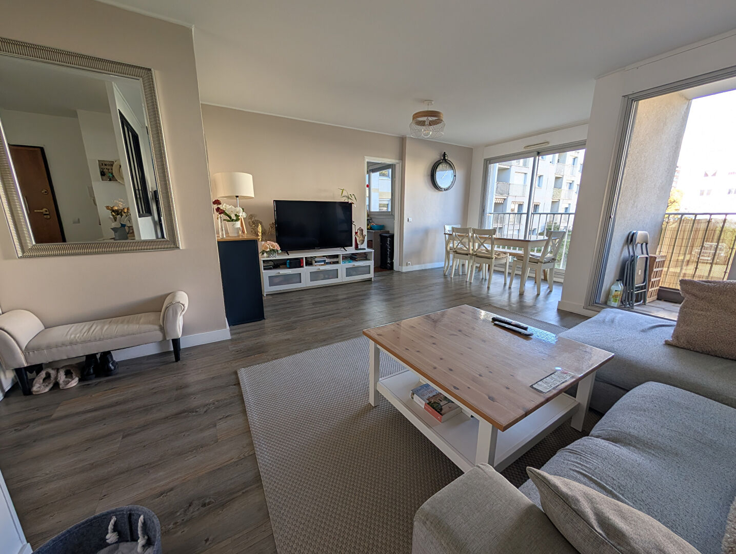 Photo Exclusivité - T4 avec parking - Saint-Priest Revaison image 1/6