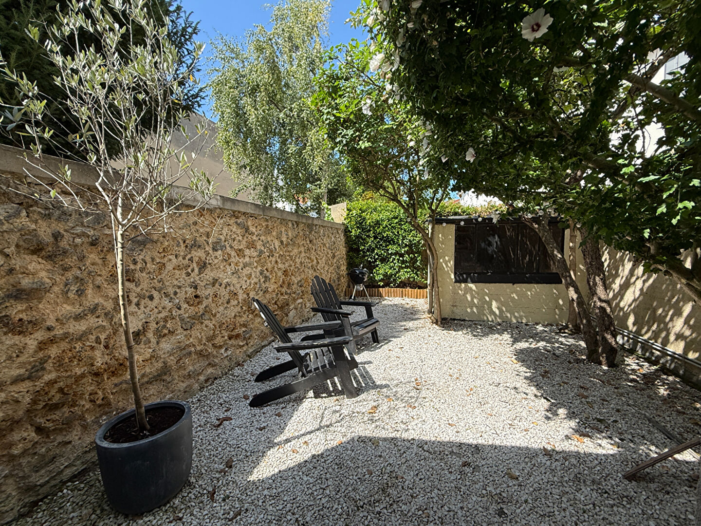 Agence immobilière de INTERIEUR ET JARDIN Colombes - INTERIEUR ET JARDIN