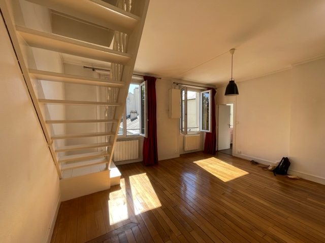 Photo VERSAILLES Appt  duplex 2 P 39.90 m² image 1/6