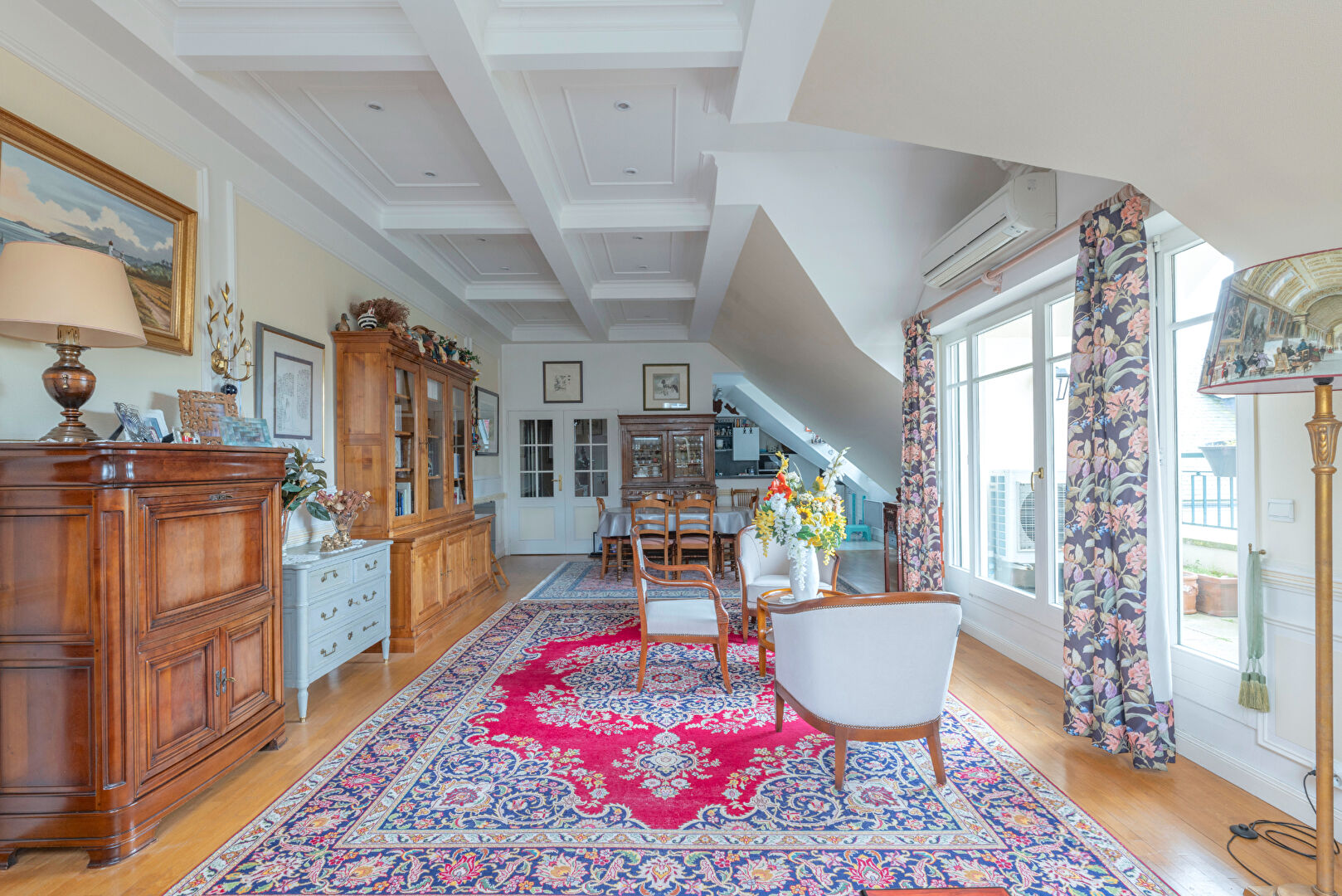 Photo Appartement Versailles 5 pièce(s) 127.04 m2 au sol image 3/6