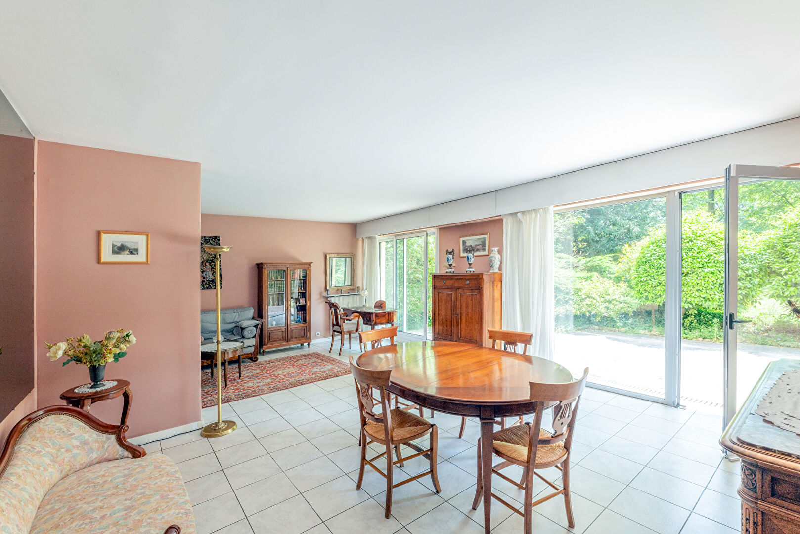 Agence immobilière de DEGUELT IMMOBILIER Versailles - DEGUELT IMMOBILIER VERSAILLES