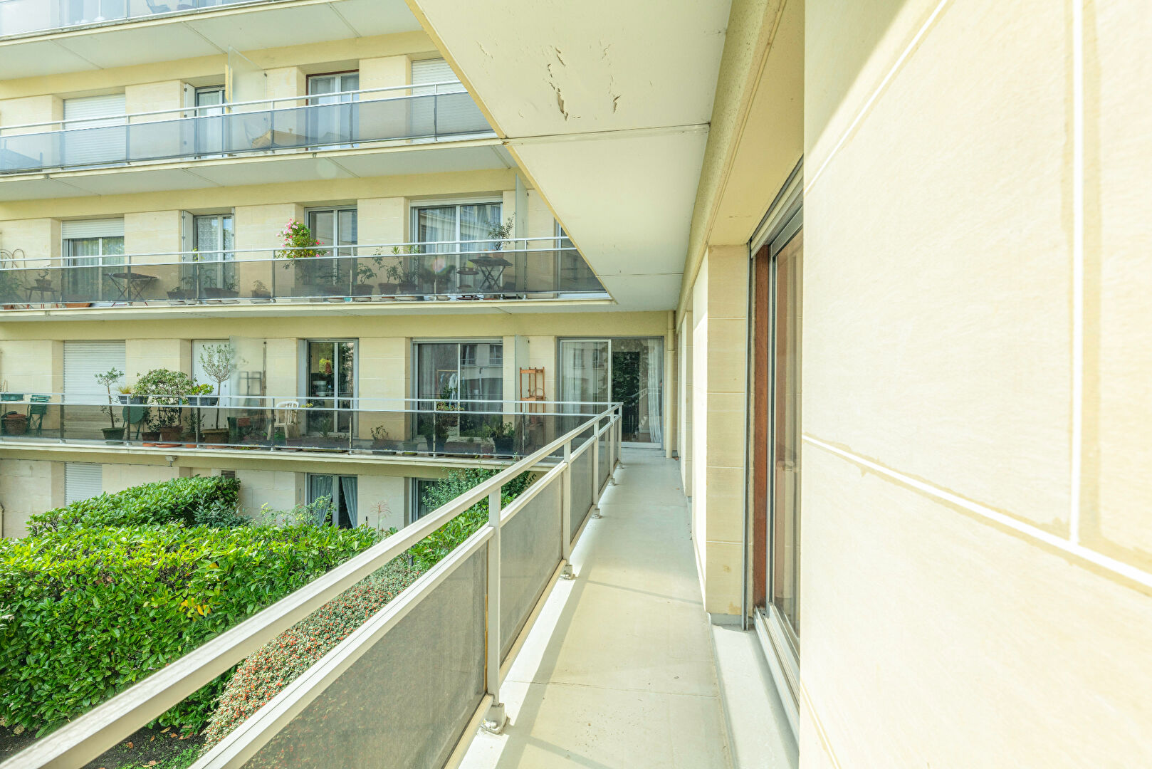 Agence immobilière de DEGUELT IMMOBILIER Versailles - DEGUELT IMMOBILIER VERSAILLES