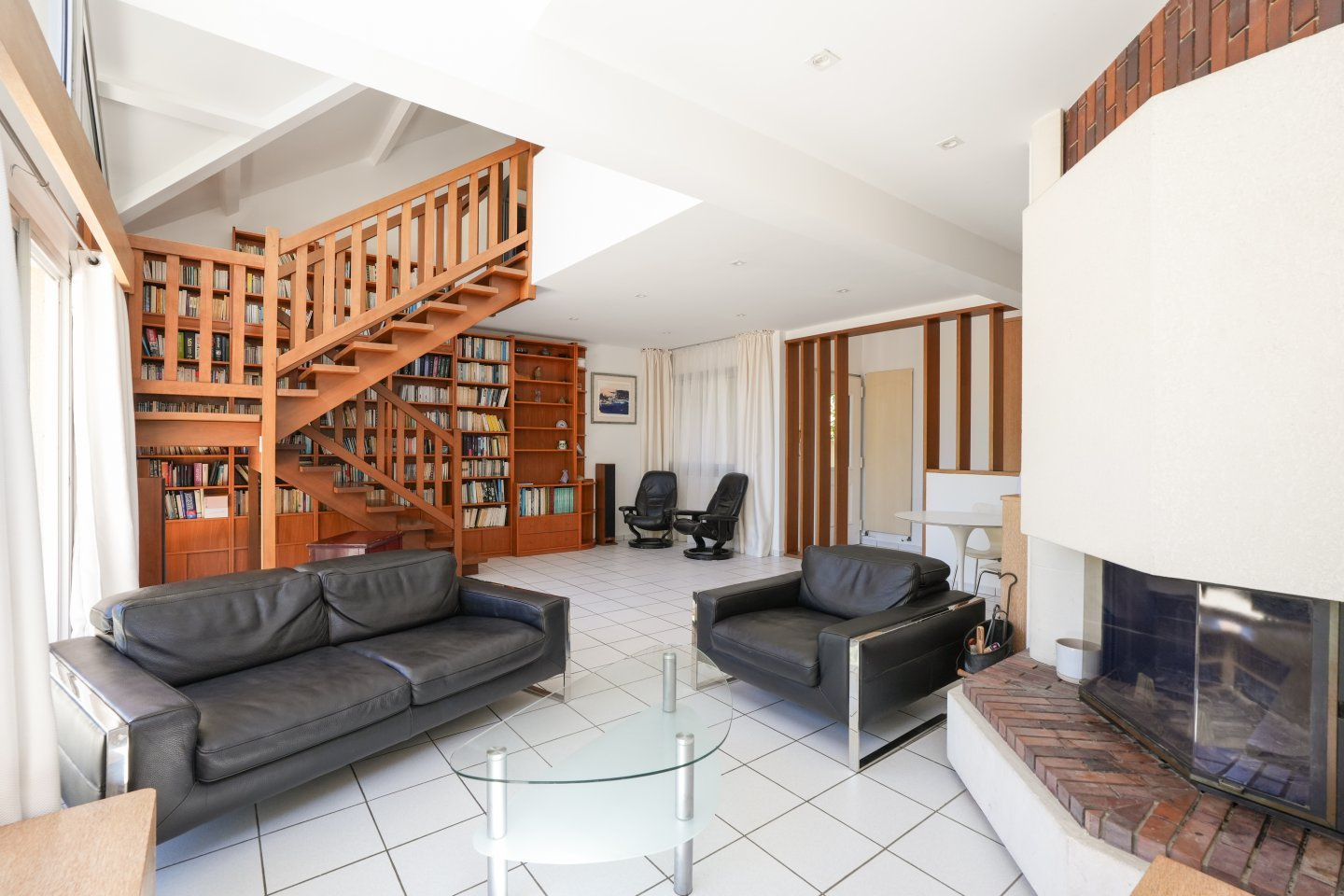 Photo Maison Versailles 6 pièce(s) 151 m2 image 2/6