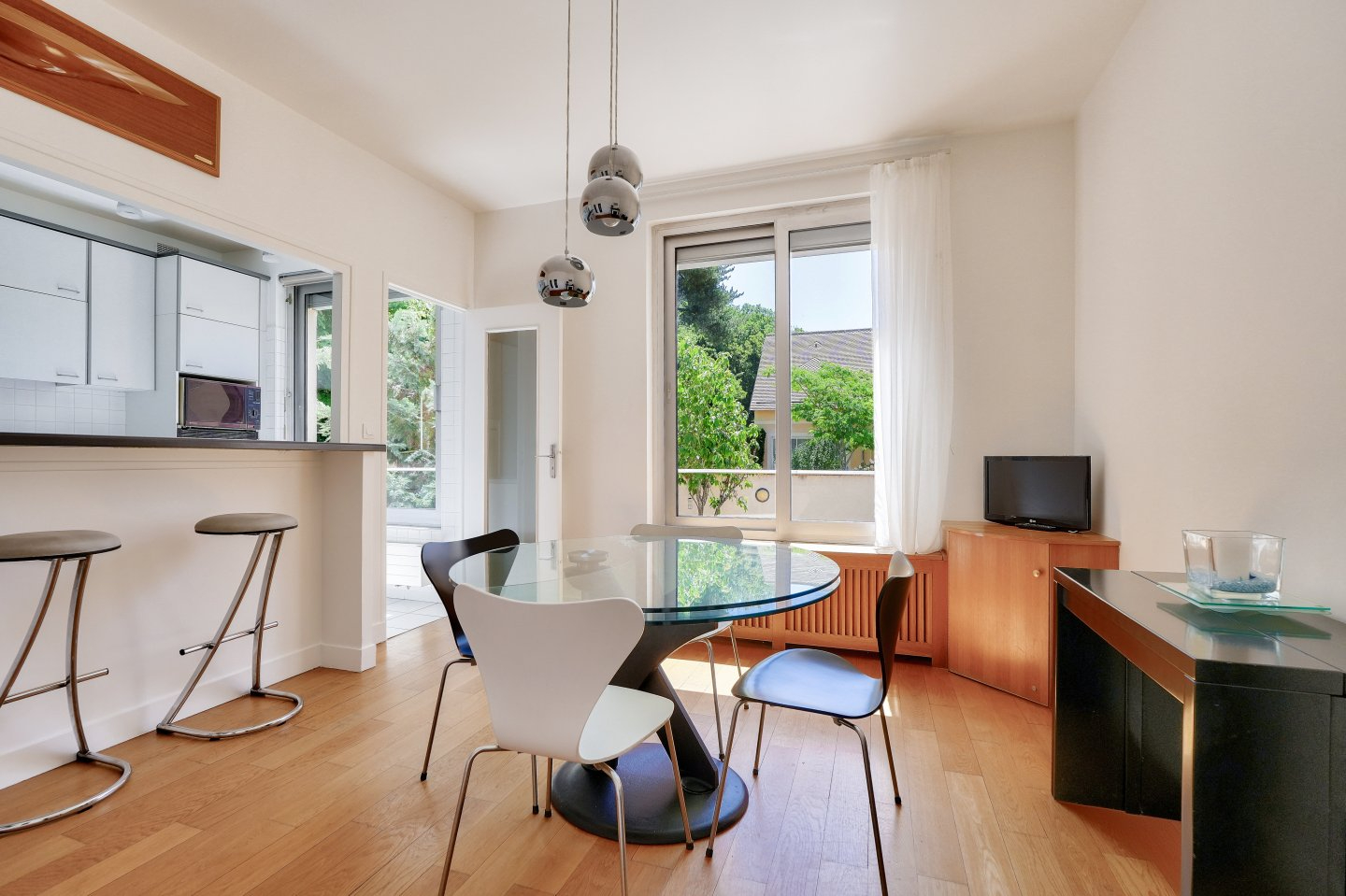 Photo Maison Versailles 6 pièce(s) 151 m2 image 6/6