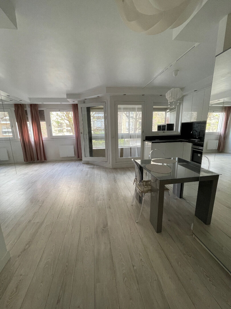 Photo Le Chesnay Appartement  3 pièces 2 Chambres image 2/6