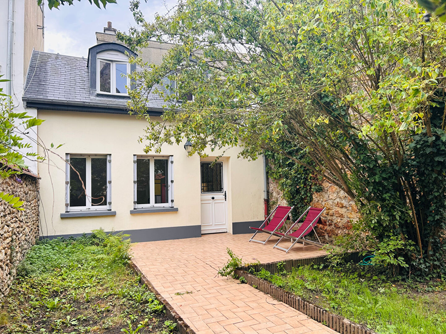 Agence immobilière de DEGUELT IMMOBILIER Versailles - DEGUELT IMMOBILIER VERSAILLES