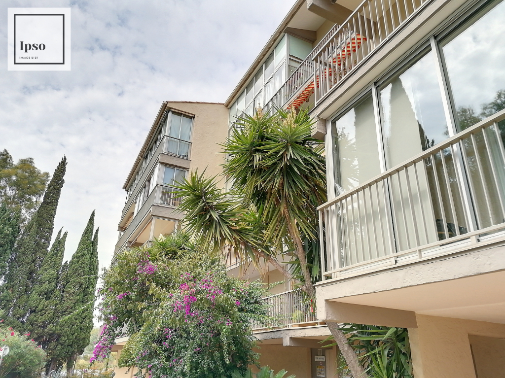 Photo Appartement  3 pièce 66 m²-GARAGE-plage-commerces image 2/6