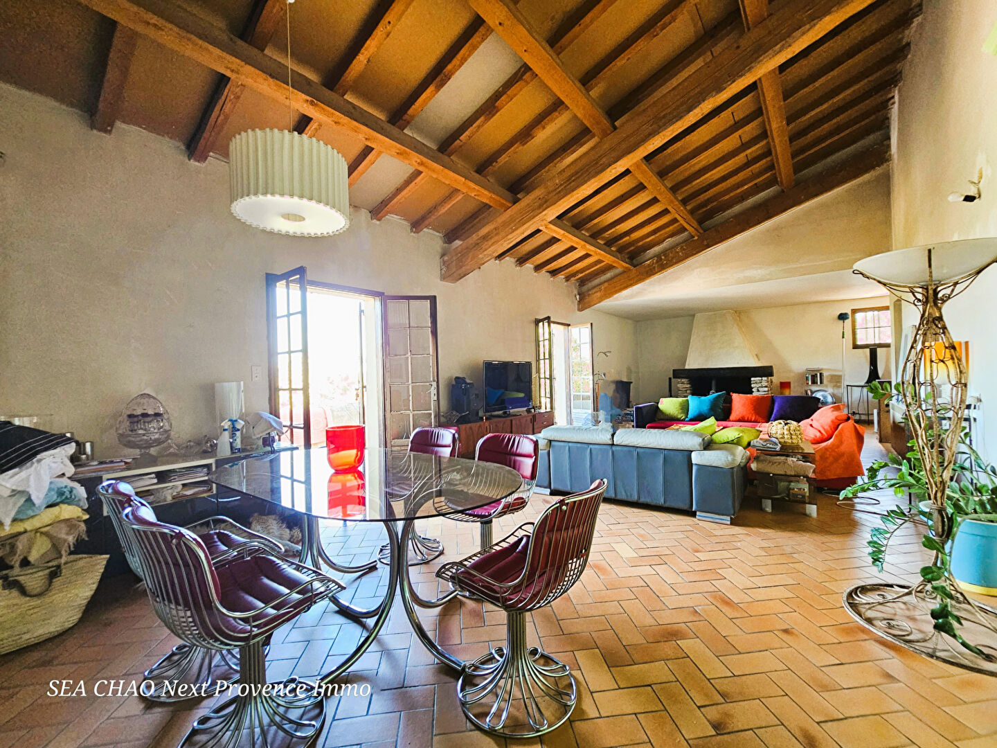 Photo Demeure de 135 m² à CAUMONT-SUR-DURANCE T4 image 2/5