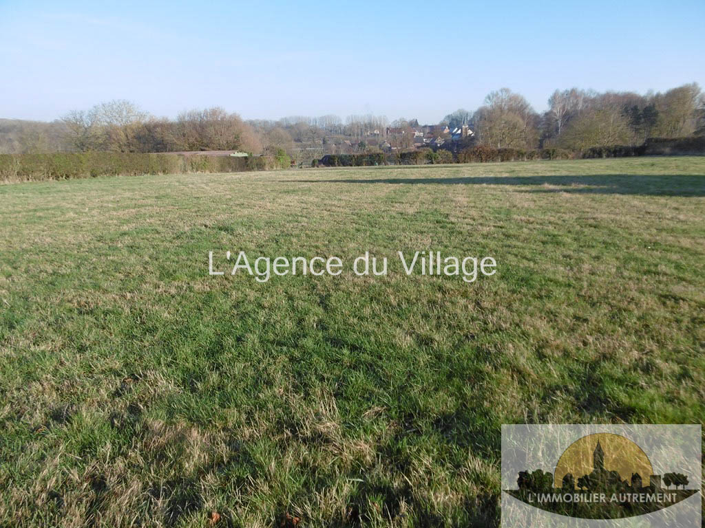 Photo AUNEUL - FACADE 20,43 METRES - TERRAIN -1345 m2 -  66 000 image 3/6