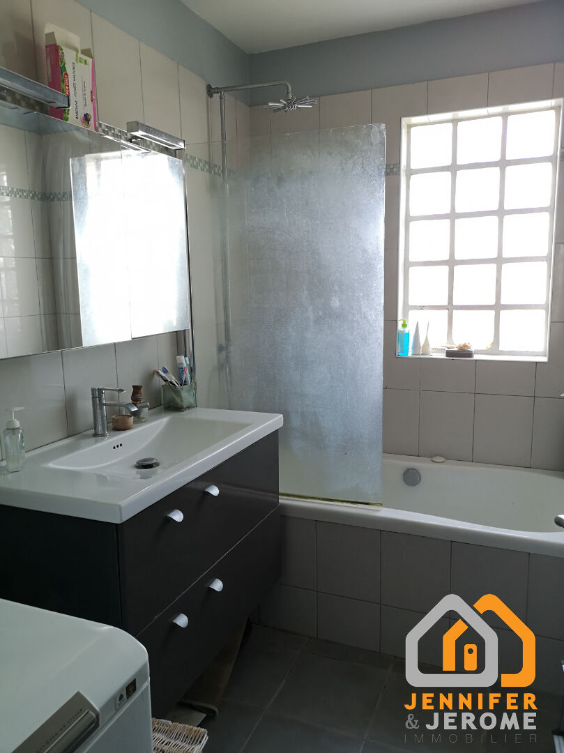 Photo APPARTEMENT MONTMORENCY - 2 pièce(s) - 45 m2 image 5/6