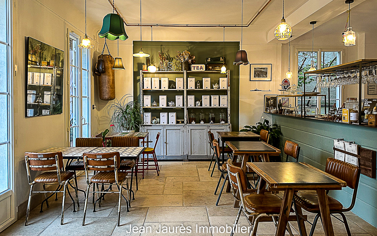 Photo Sainte Savine, remarquable maison de maître image 2/5