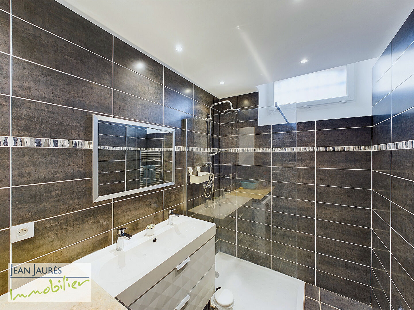 Photo Longère de Charme avec magnifique grange image 5/6