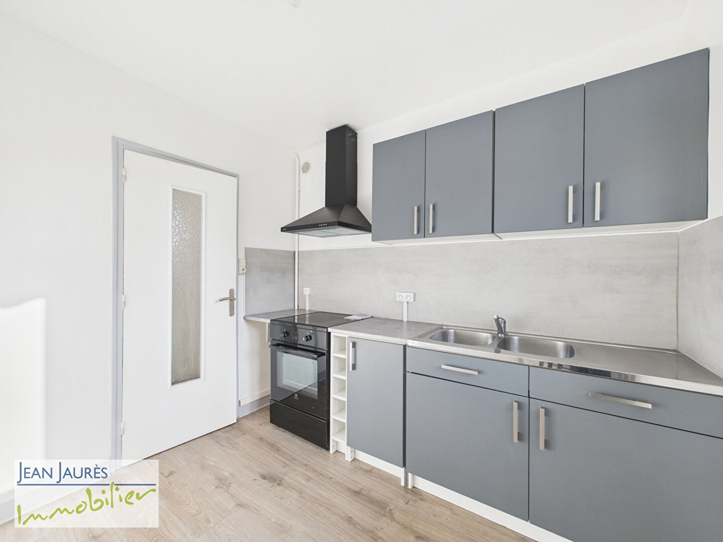 Photo Appartement proche IUT et UTT, 2 chambres et balcon image 3/6