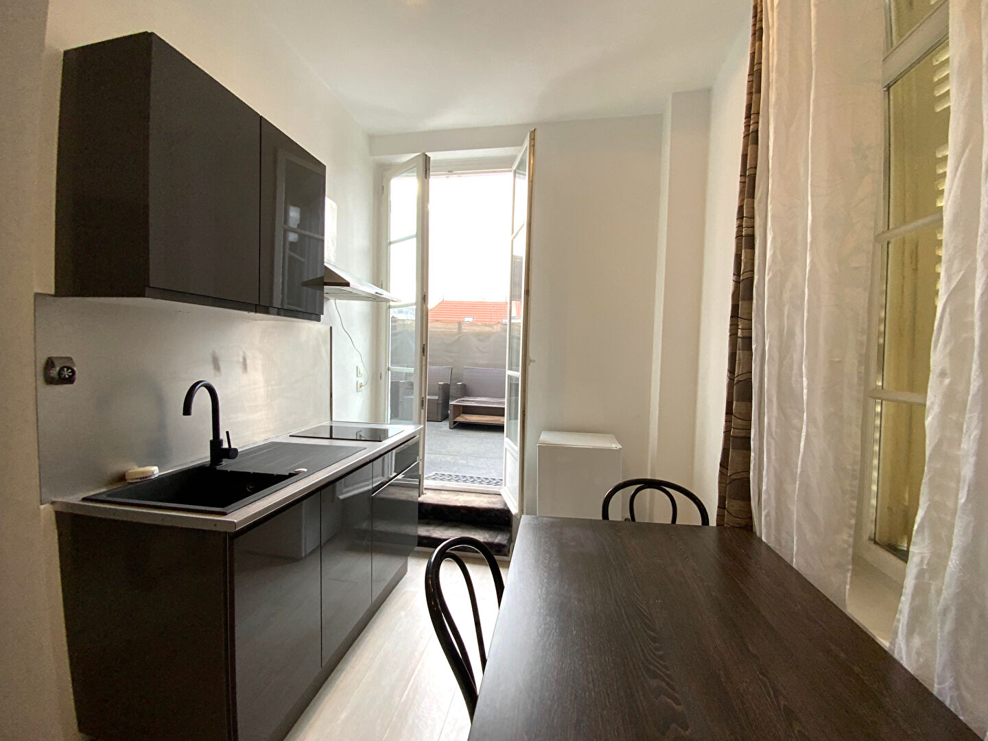 Photo IMMEUBLE DE 12 LOTS, 511M² HAB, LOYER ANNUEL 64 000 , RENTABILITÉ 10% image 6/6