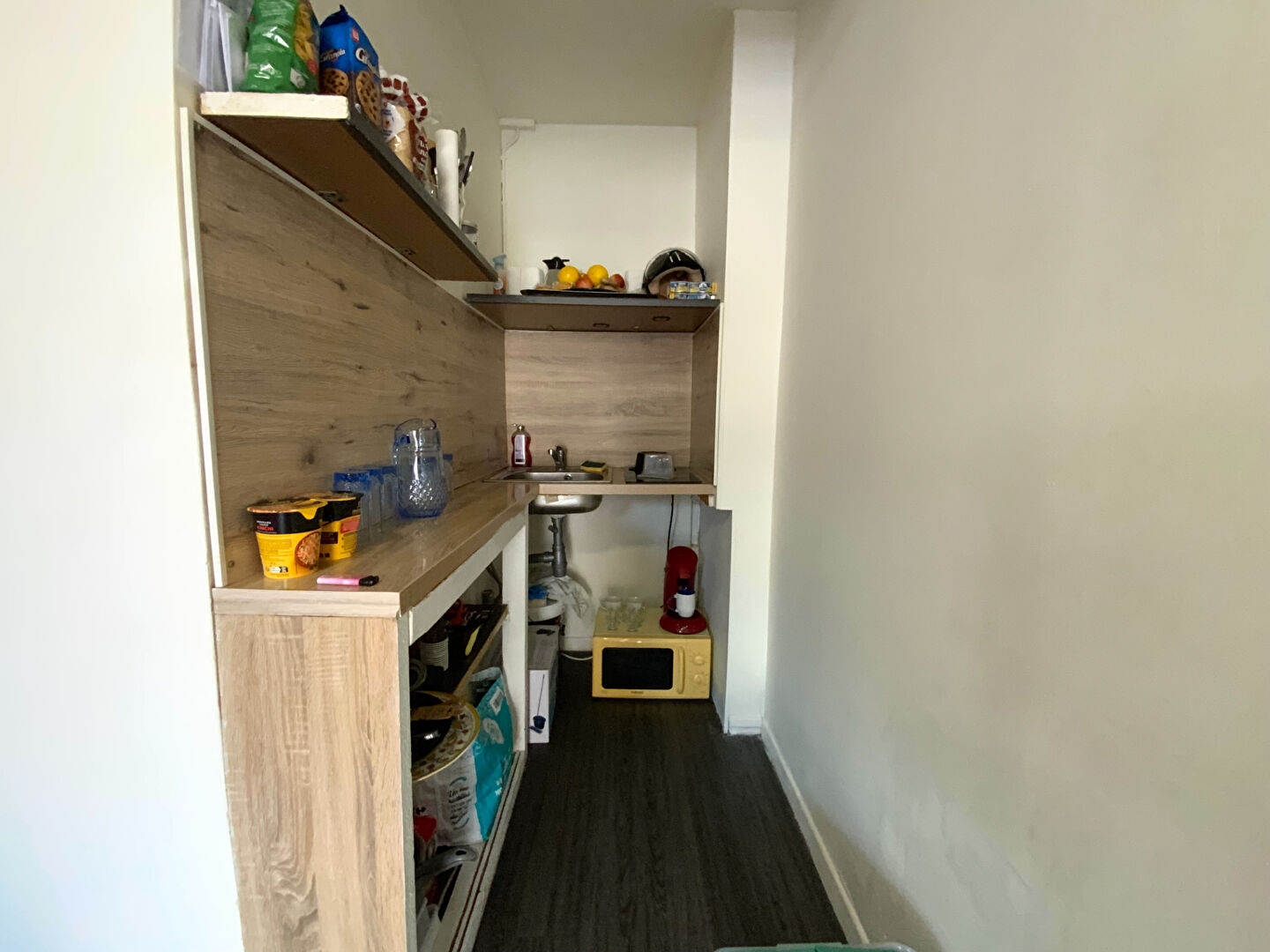 Photo SAINTE SAVINE, T1 DE 17M², PARKING COMMUN image 3/4