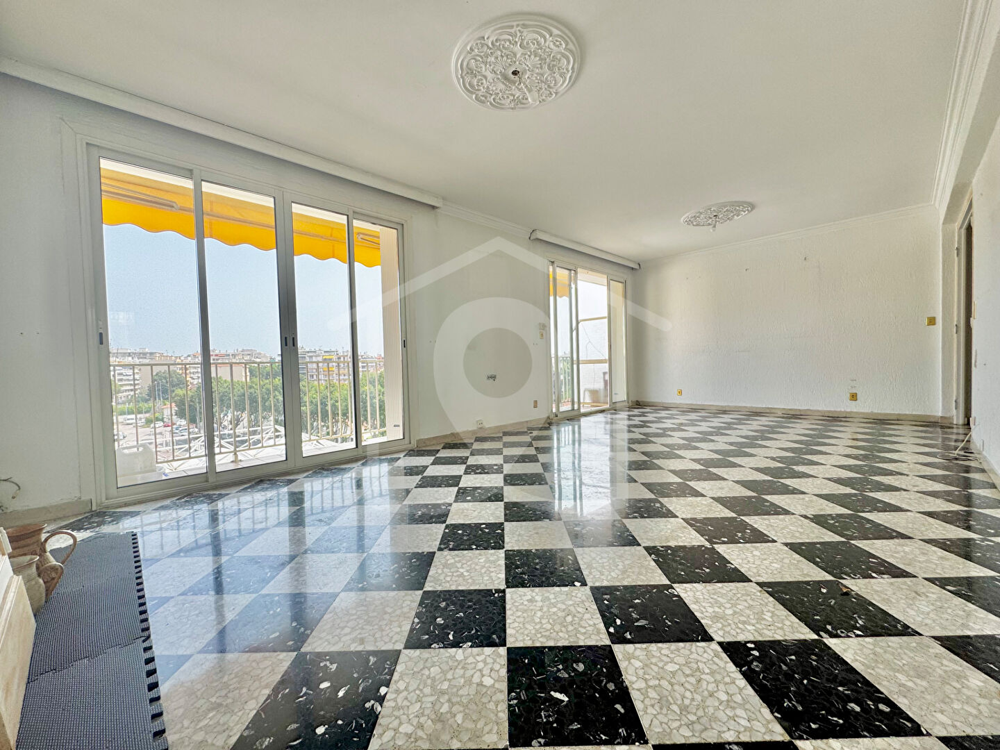 Agence immobilière de L'AGENT EXCLUSIF IMMOBILIER Antibes - L'AGENT EXCLUSIF IMMOBILIER