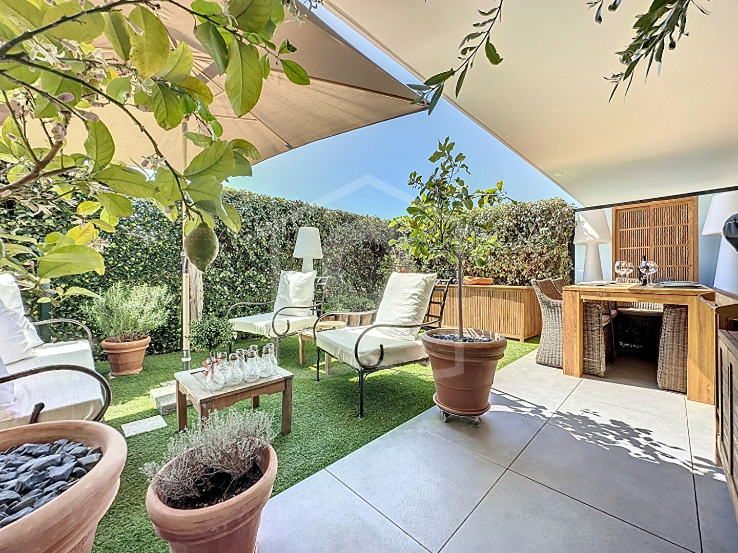 Agence immobilière de L'AGENT EXCLUSIF IMMOBILIER Antibes - L'AGENT EXCLUSIF IMMOBILIER