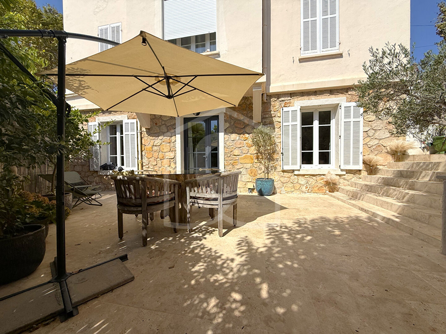 Agence immobilière de L'AGENT EXCLUSIF IMMOBILIER Antibes - L'AGENT EXCLUSIF IMMOBILIER