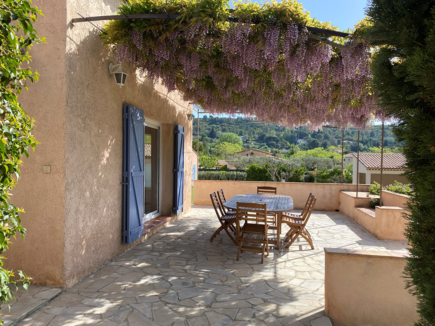 Photo Belle maison  traditionnelle secteur résidentiel Etang de l'Olivier sur 4000 M2 de terrain divisible image 4/6