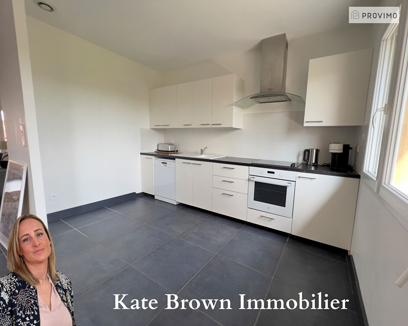 Photo Appartement dernier étage 140.17 m2 Genas Très grand séjour + 4 chambres + 2SDO + Garage + 2 parkings image 6/6