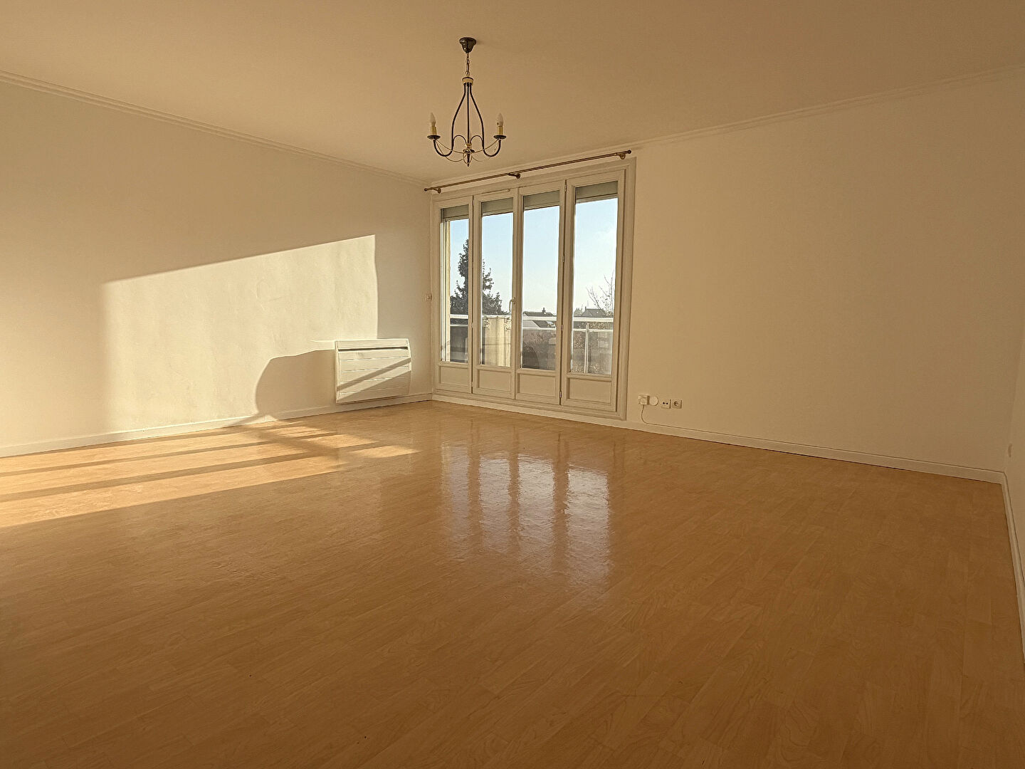 Photo Appartement Montigny Le Bretonneux 3 pièce(s) 66.61 m2 image 2/6