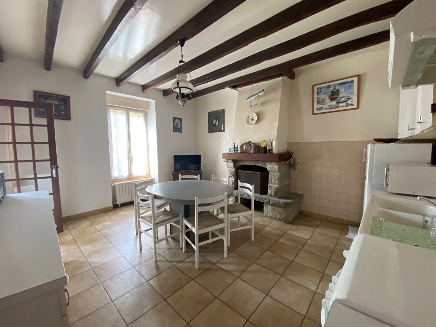 Photo Maison  6 pièce(s) 175m² sur un terrain de 1155 m² image 5/6