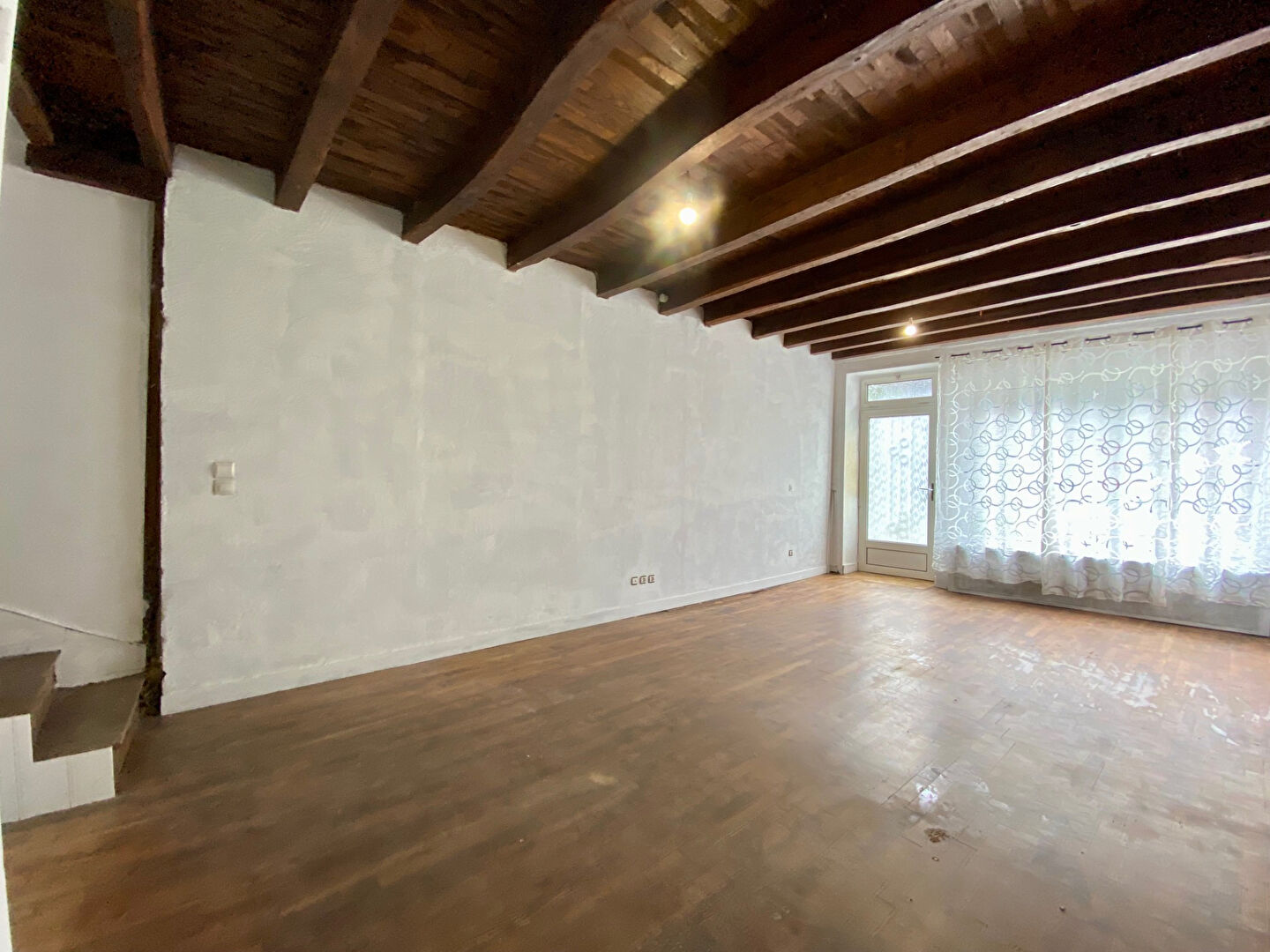 Photo Maison  110 m² +  maison  140 m² à rénover +  650 m² terrain + garage image 6/6