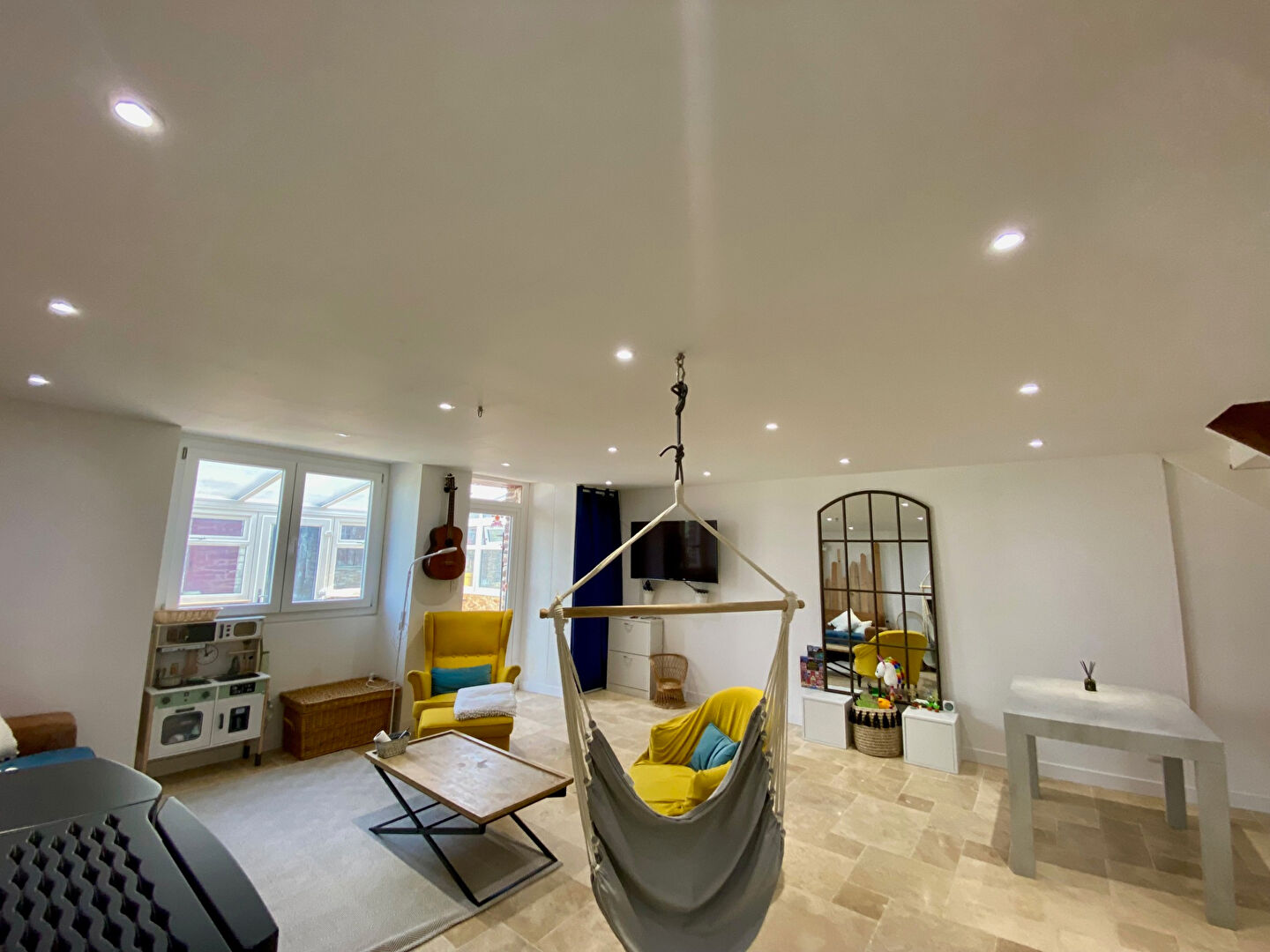 Photo Maison d'envrion 92 m² + 70 m² de dépendances sur un terrain d'environ 2500 m² image 4/6