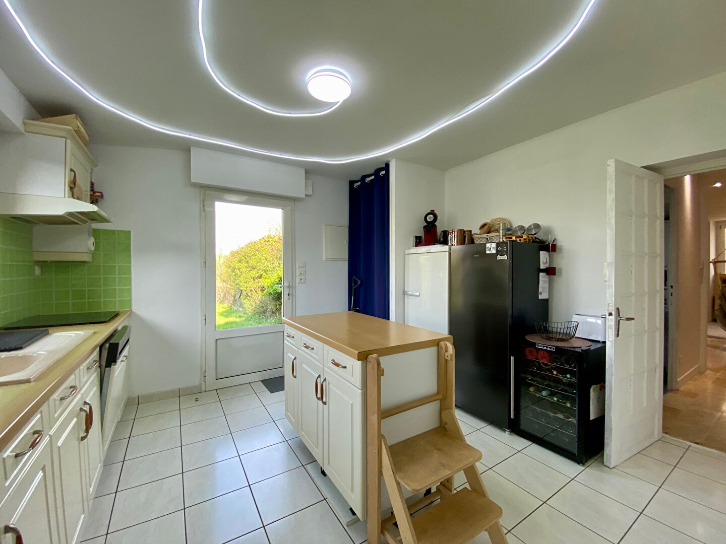 Photo Maison d'envrion 92 m² + 70 m² de dépendances sur un terrain d'environ 2500 m² image 6/6