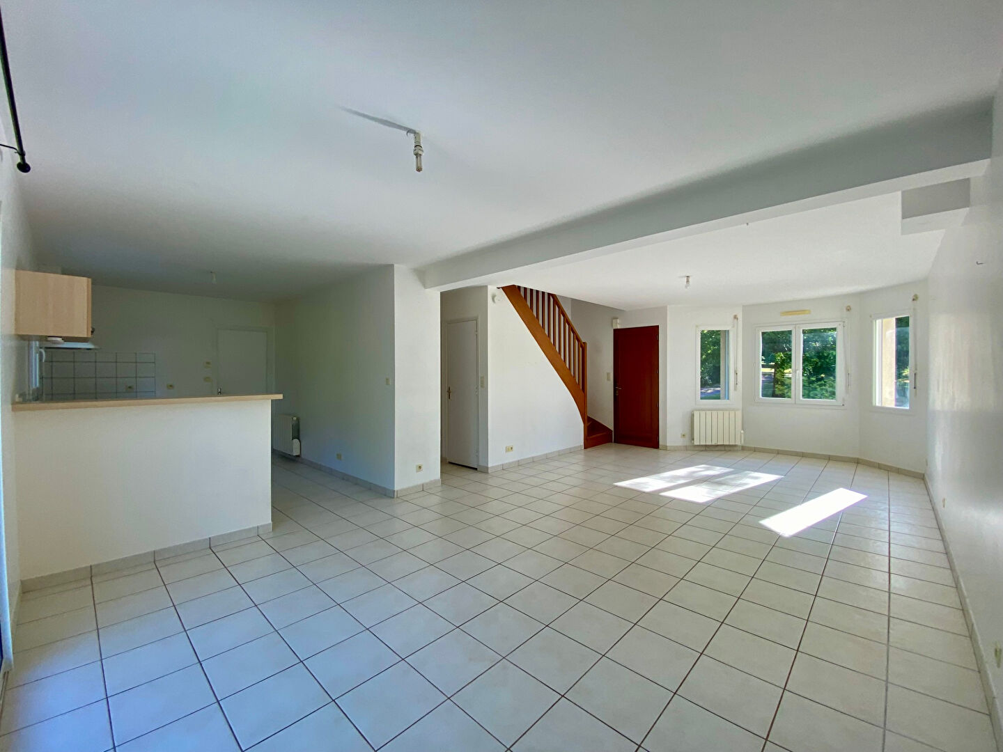 Photo Maison  5 pièce(s) 130 m² - terrain 950 m² à BEIGNON image 3/6