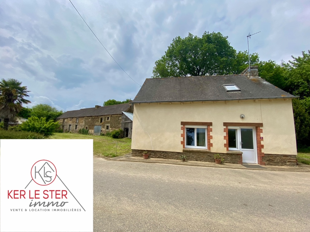 Photo Maison 3 CH  65 m² terrain environ 3500  m² à 15 minutes de Mauron et de Merdrignac image 1/6