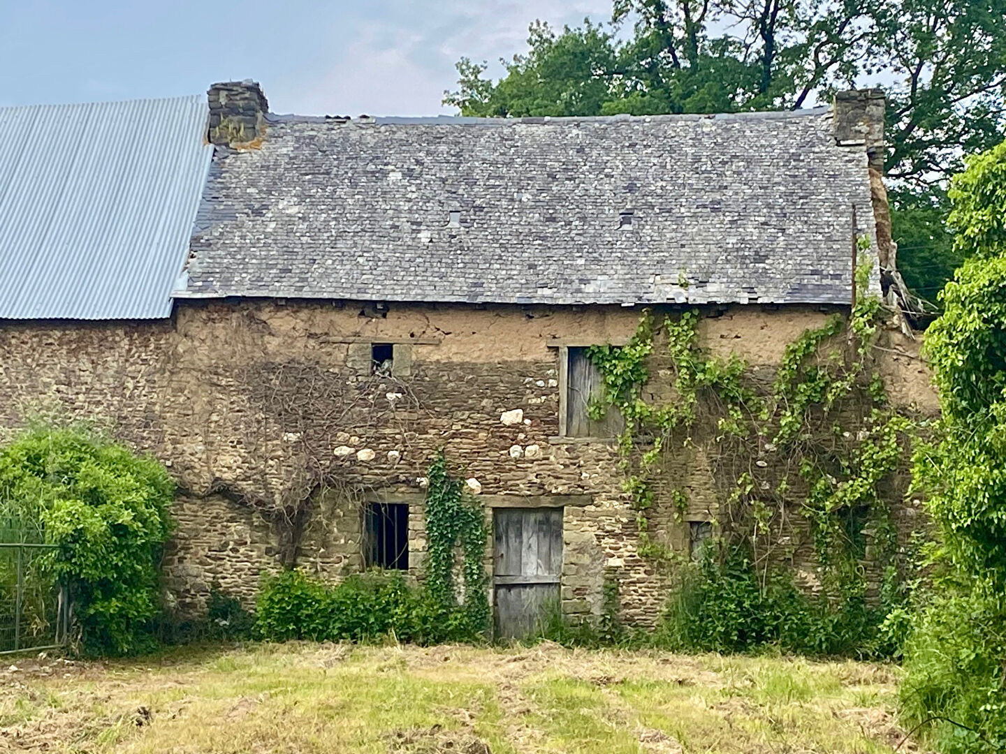 Photo Longère à rénover sur 3 000 m² de terrain à 15 minutes de Mauron et de Merdrignac image 4/4