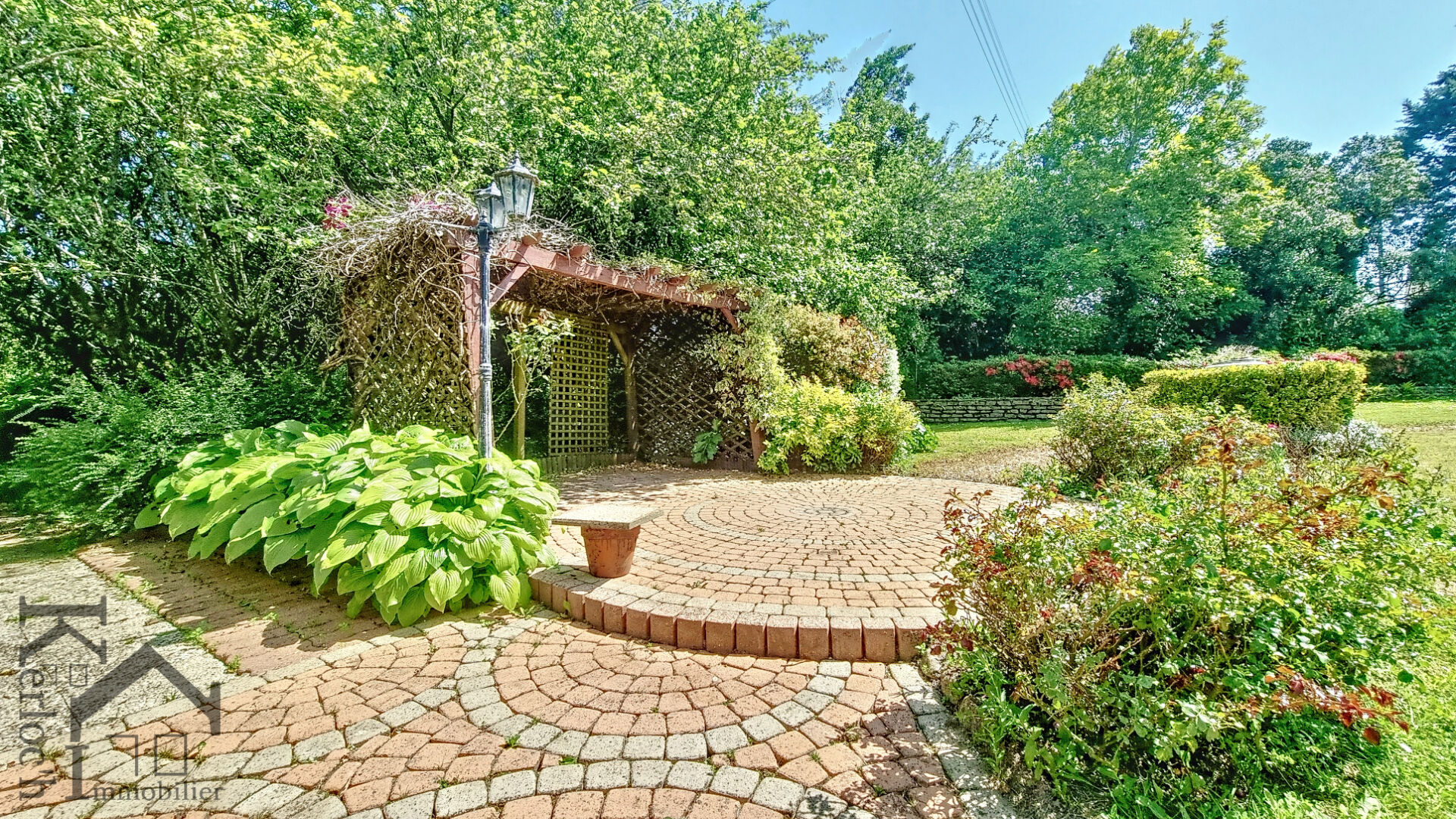 Photo Saint-Thurien, Maison avec verger et hangar ! image 4/6