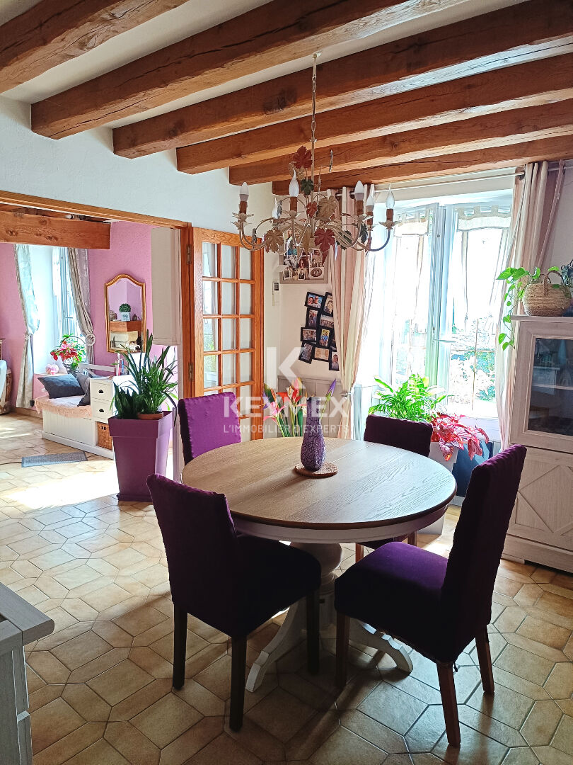 Photo Maison de charme 5 pièce(s) 95 m2 image 5/6