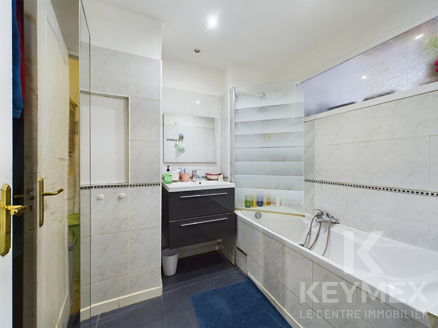 Photo Appartement à rénover 93 m2 image 5/6