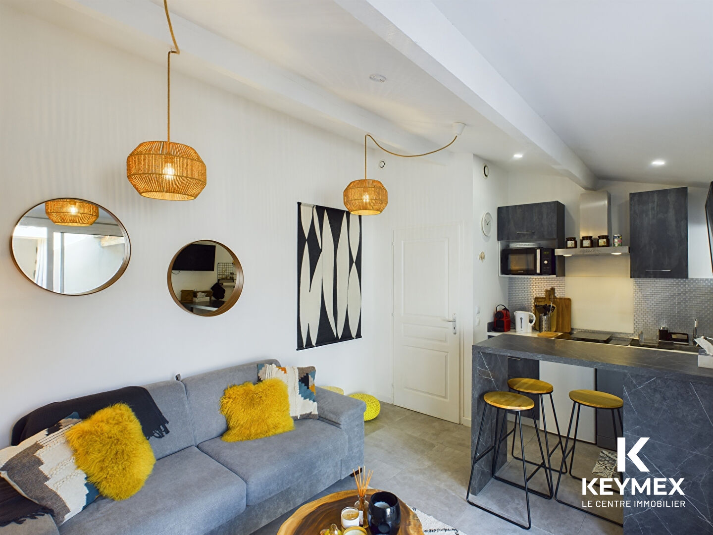 Photo Superbe bastidon à Saint Remy De Provence 2 pièces de 58.08 m2 avec piscine image 4/6