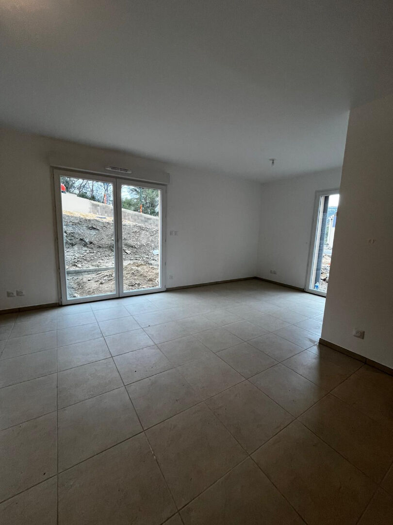 Photo Maison Rousset 4 pièce(s) 93.82 m2 image 2/6