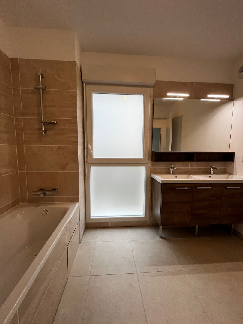 Photo Maison Rousset 4 pièce(s) 93.82 m2 image 6/6