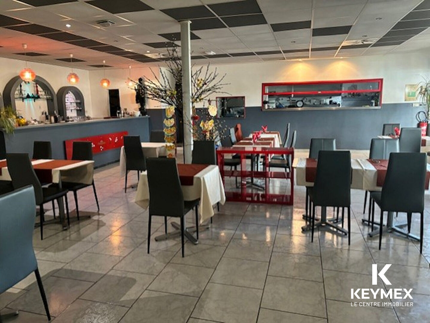 Photo Cession de bail La Fare Les Oliviers 390 m2 image 2/6