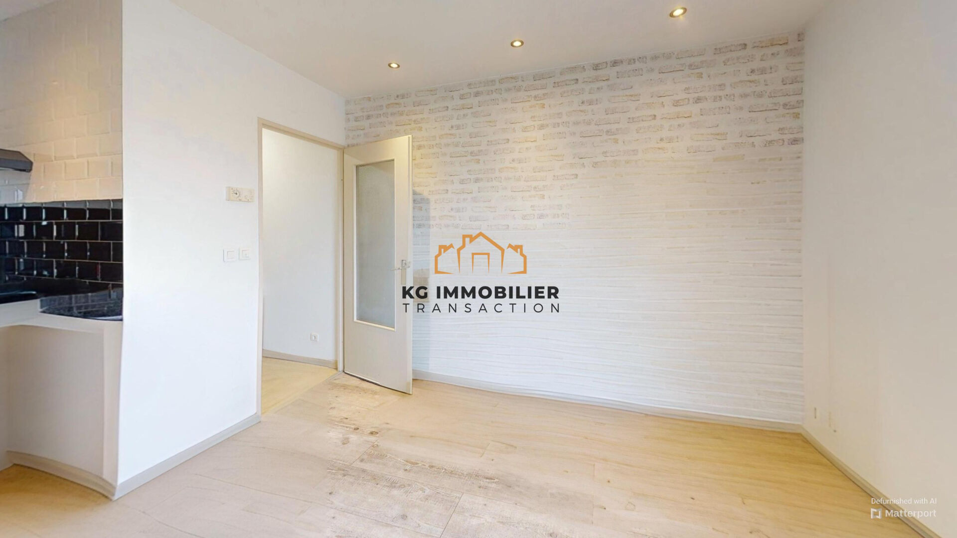 Photo Studio loué avec parking image 2/6