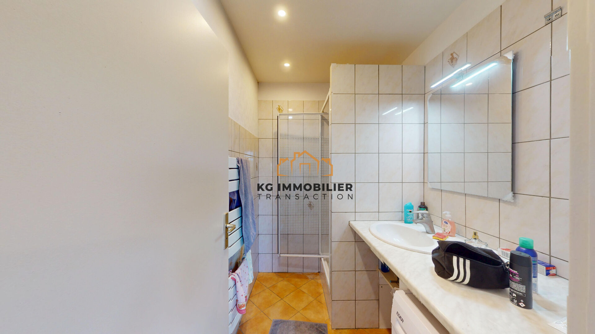 Photo Studio loué avec parking image 6/6