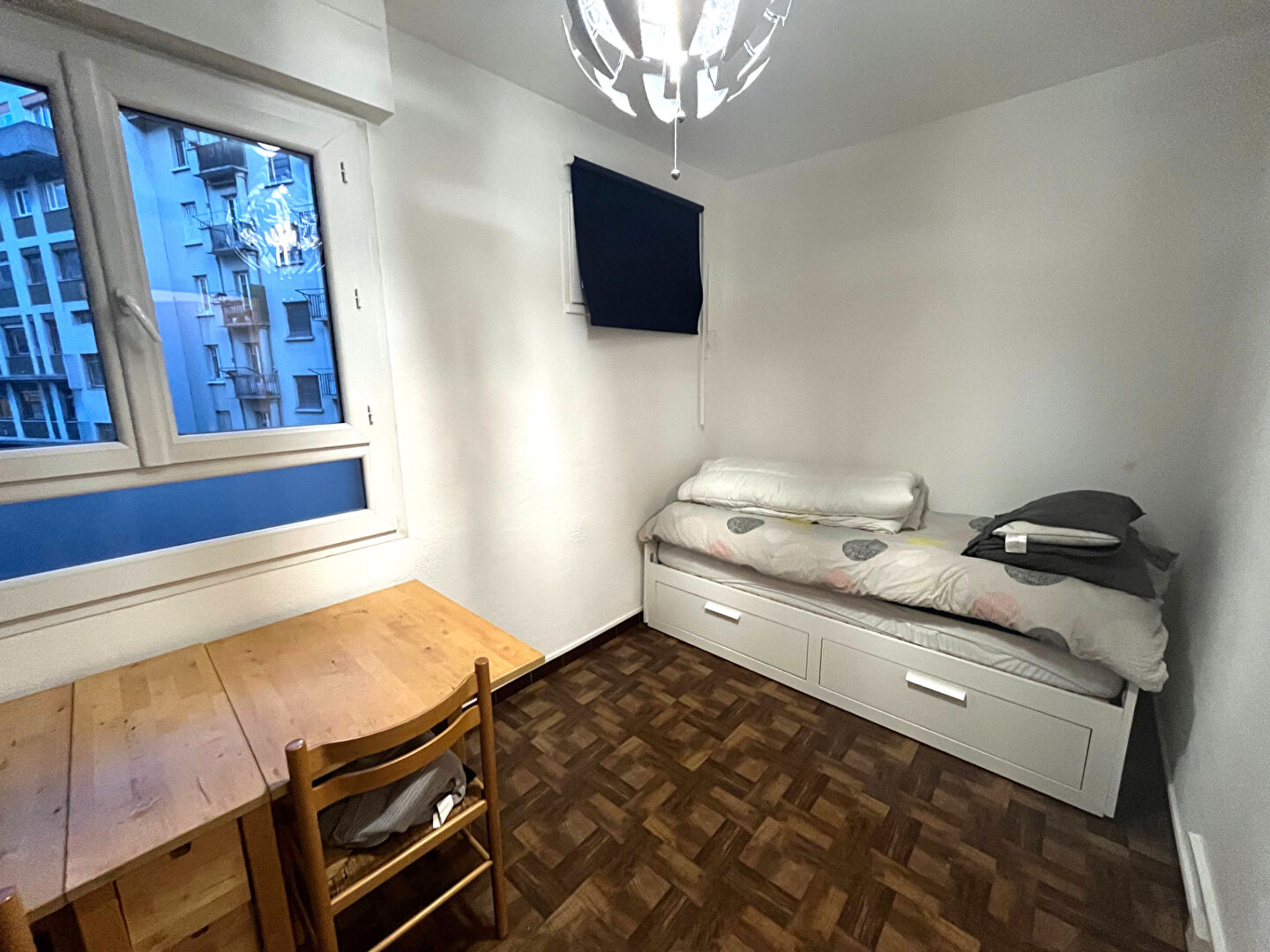 Photo Studio Grenoble-1 pièce 15 m2 image 2/3