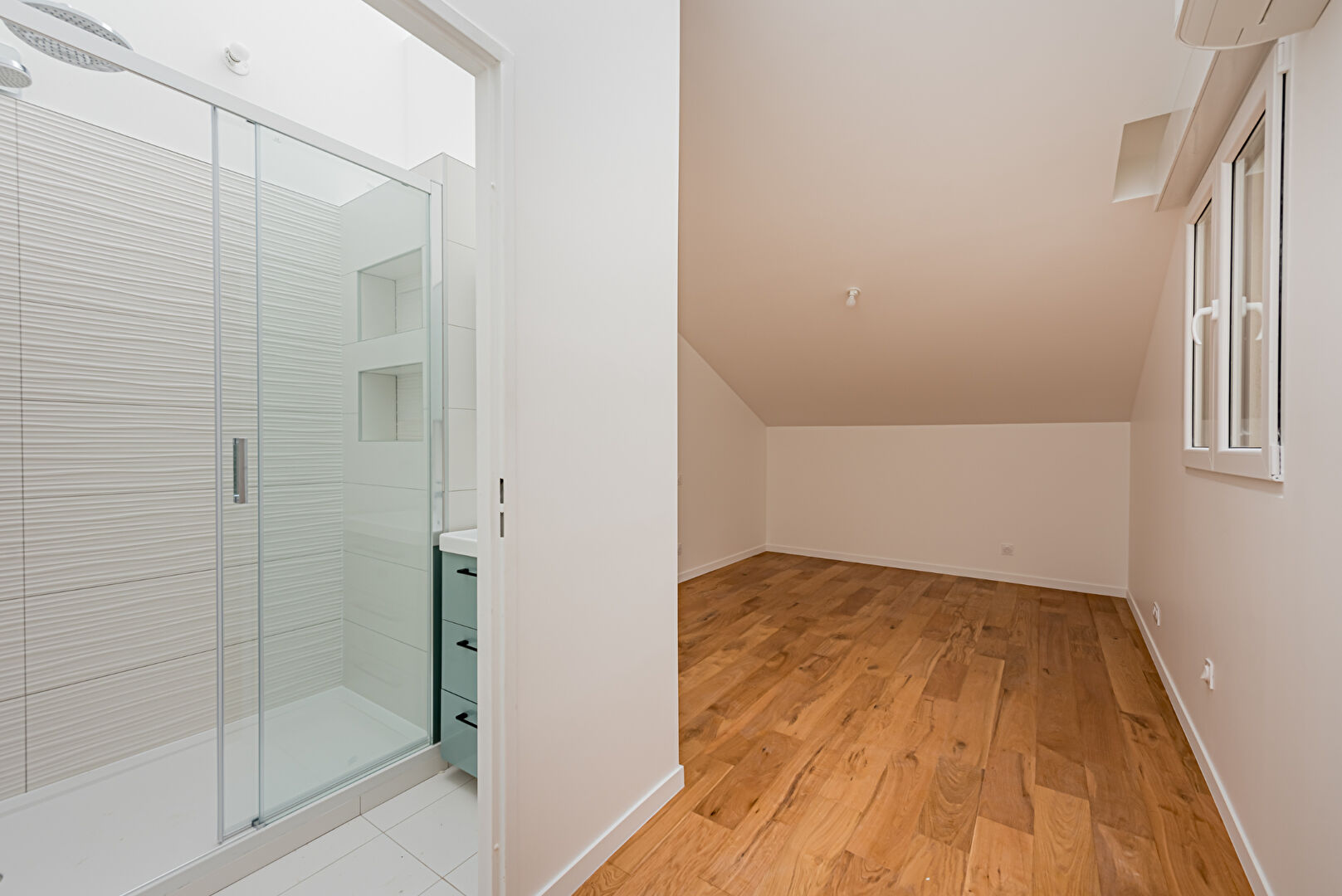 Photo Maison  4 pièces + Parking image 5/6