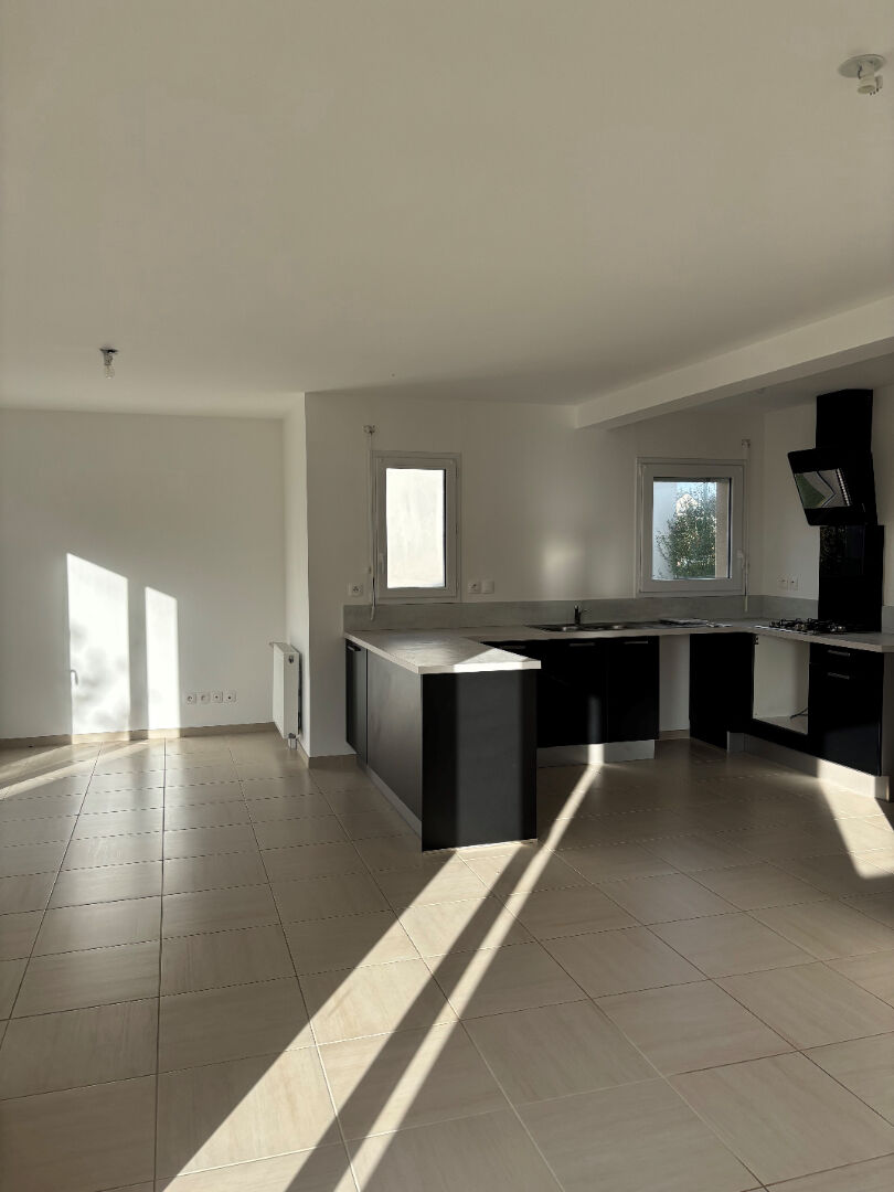 A LOUER MAISON MATHIEU - 4 pièces - 97.2 m²