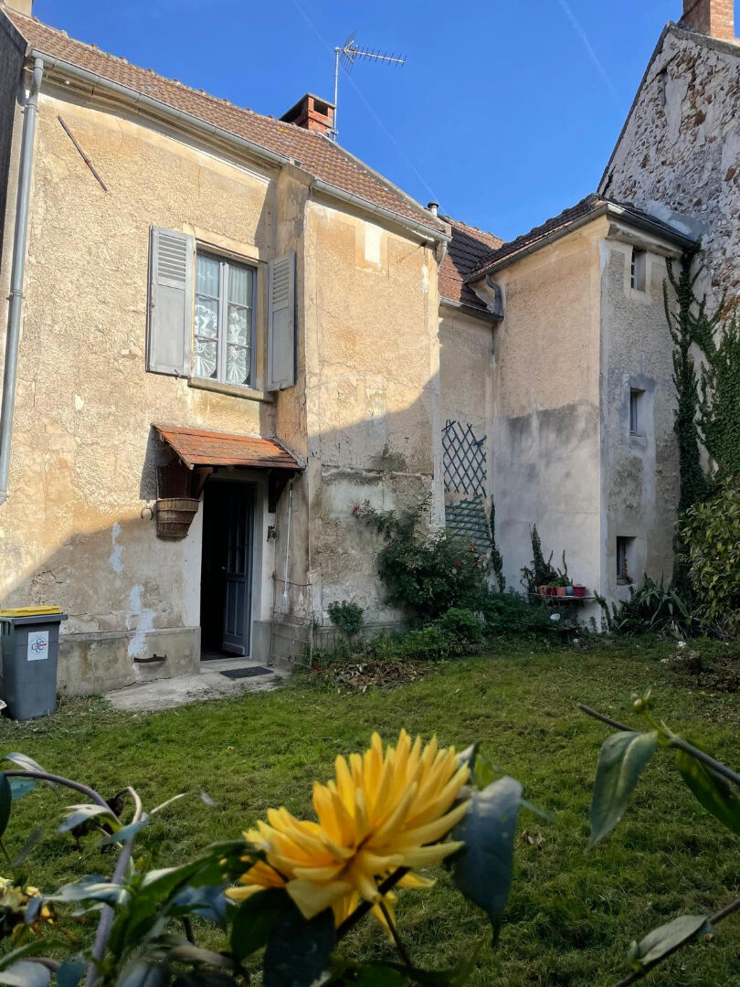 Agence immobilière de KRIS IMMOBILIER MONTREUIL Montreuil aux lions - KRIS IMMOBILIER MONTREUIL