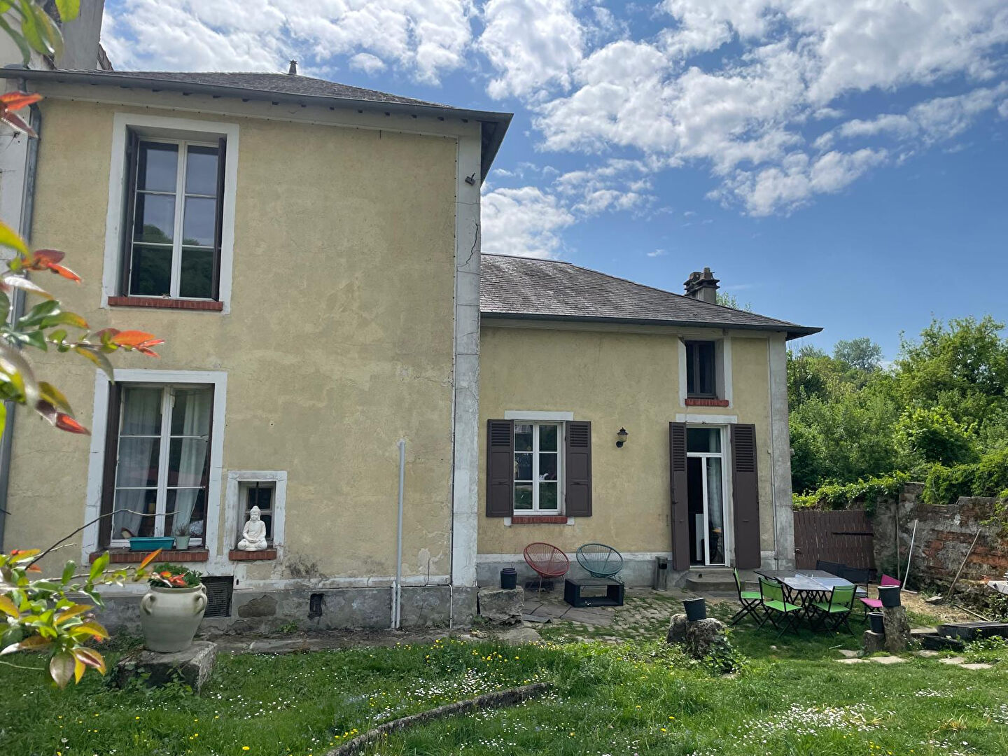 Agence immobilière de KRIS IMMOBILIER MONTREUIL Montreuil aux lions - KRIS IMMOBILIER MONTREUIL