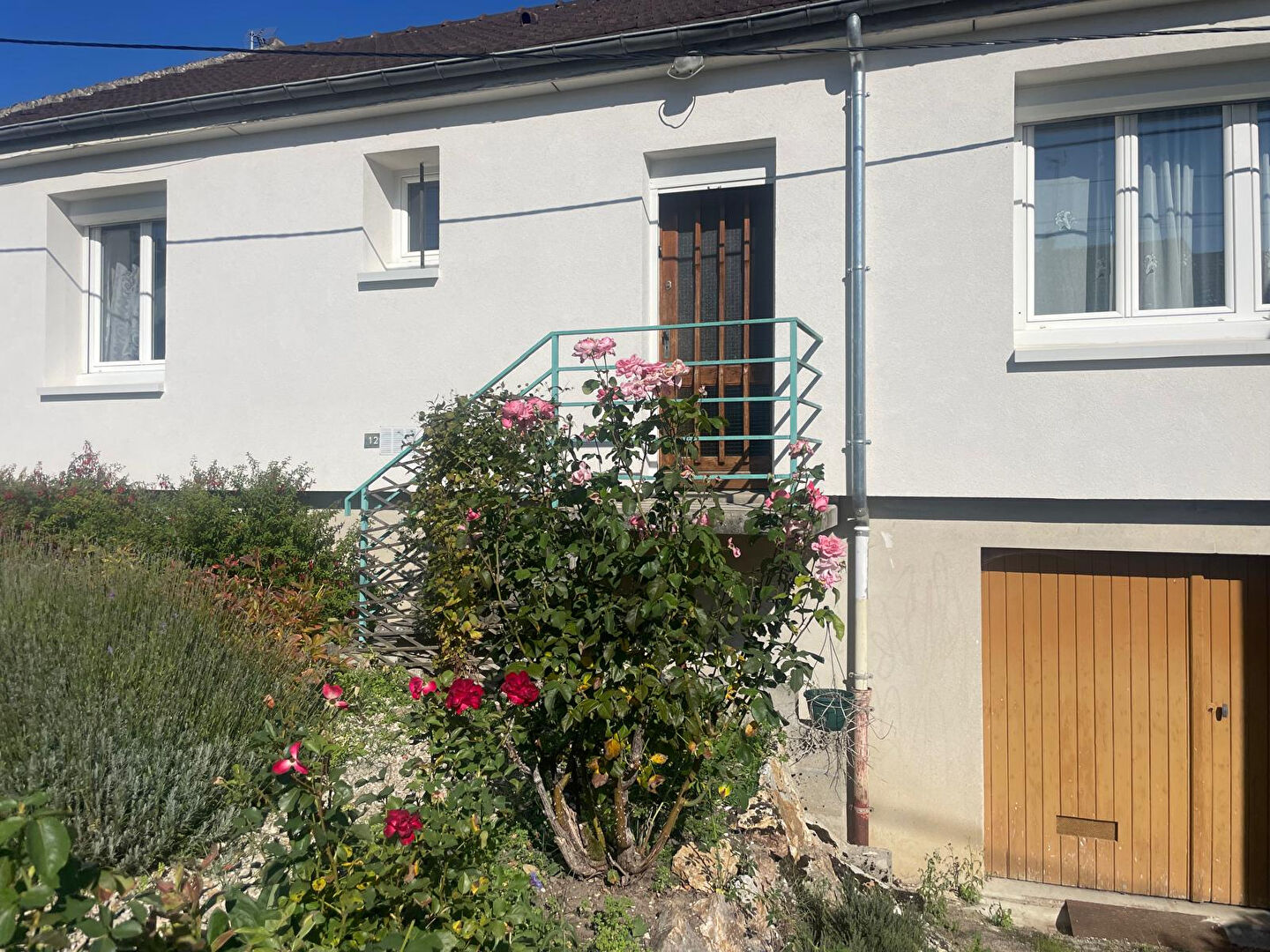 Agence immobilière de KRIS IMMOBILIER MONTREUIL Montreuil aux lions - KRIS IMMOBILIER MONTREUIL